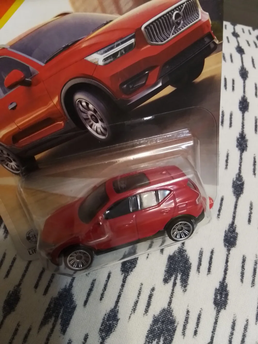 Matchbox Volvo XC40 Toy Car - Red